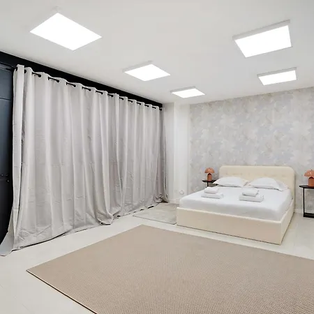 Apartment Chic And Modern Apt - 2br For 6p- Place De La Nation Paris